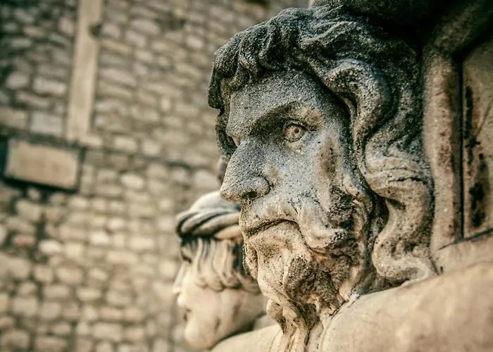 In With Sea View, Balcony, Air Conditioning, Wifi Grebastica