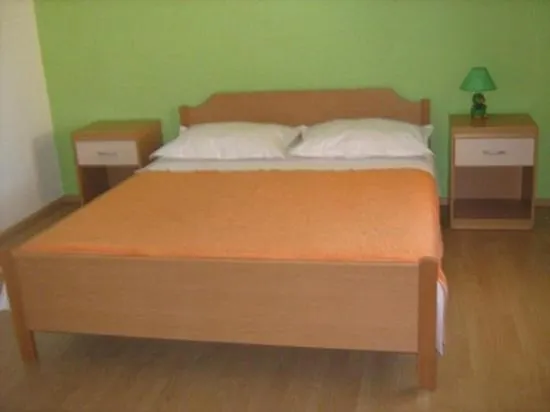 Apartman In With Sea View, Balcony, Air Conditioning, Wifi